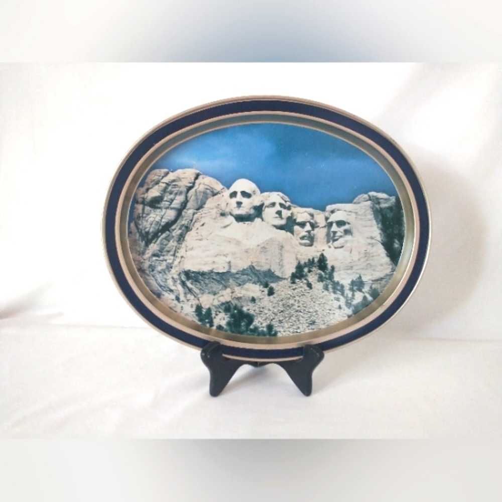 Vintage 60s Guildcraft "Shrine of Democracy" - Mt. Rushmore - Ltd Edition